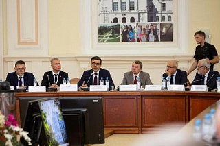 ТГУ и промпартнеры планируют создать Центр космических исследований